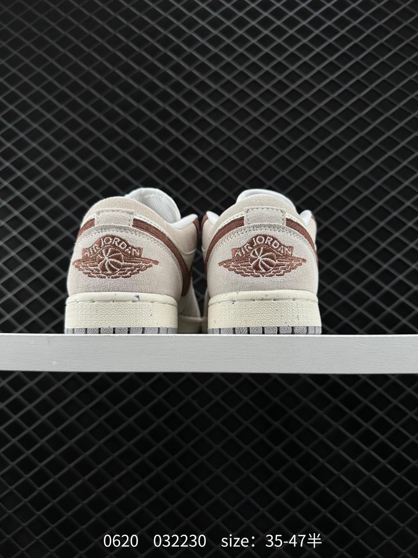 Air Jordan 1 Low AJ1